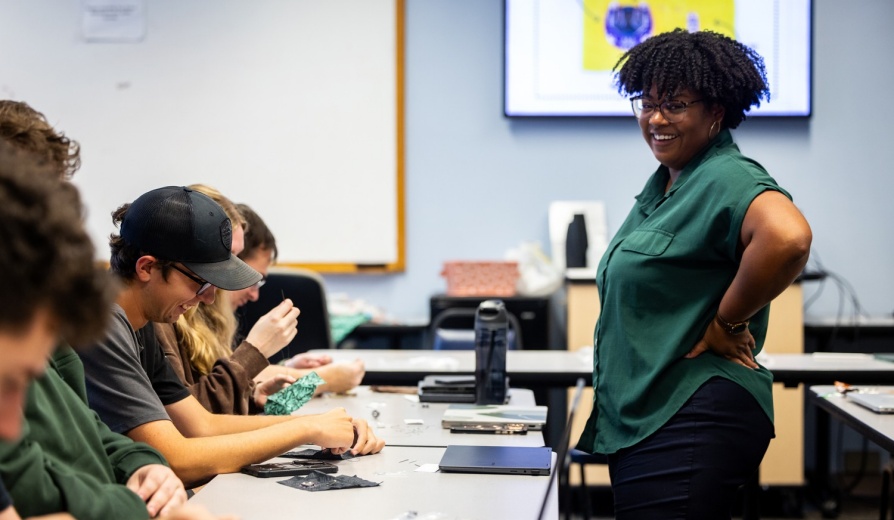 Naomi Thompson, with the Department of Learning and Instruction, GSE, leads a class on Informal STEAM Education in Baldy Hall in September 2025.